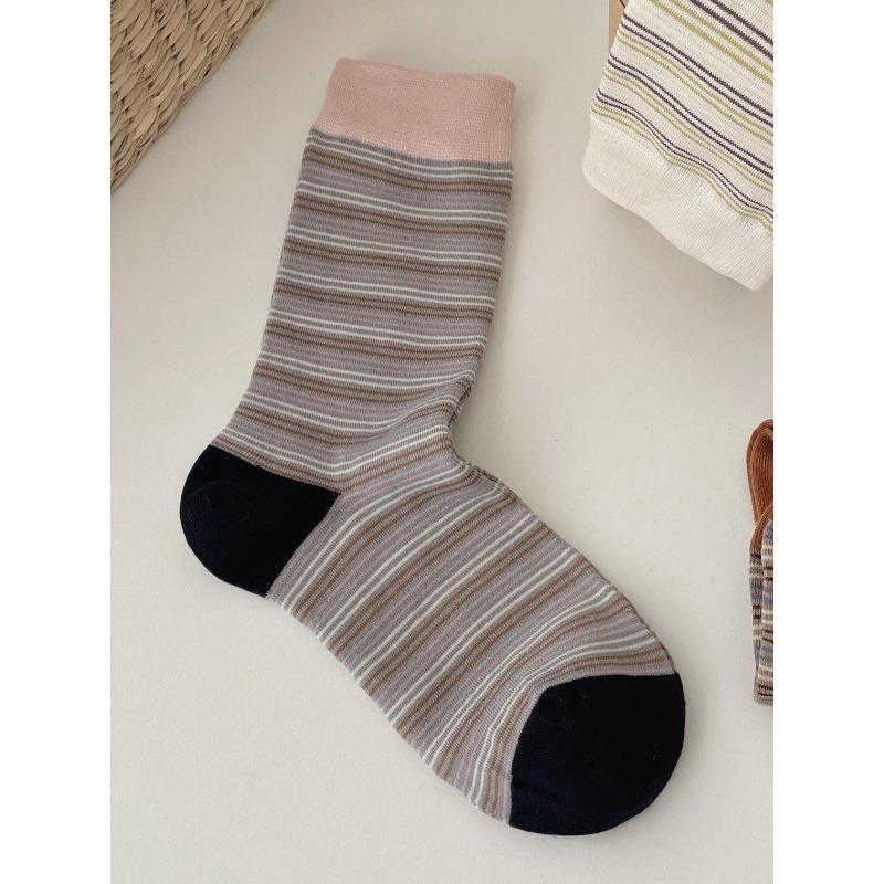 Autumn and Winter Color-blocked Striped Retro Pile Socks, Personalized and Trendy School-style Socks, Pure Cotton Socks for Women