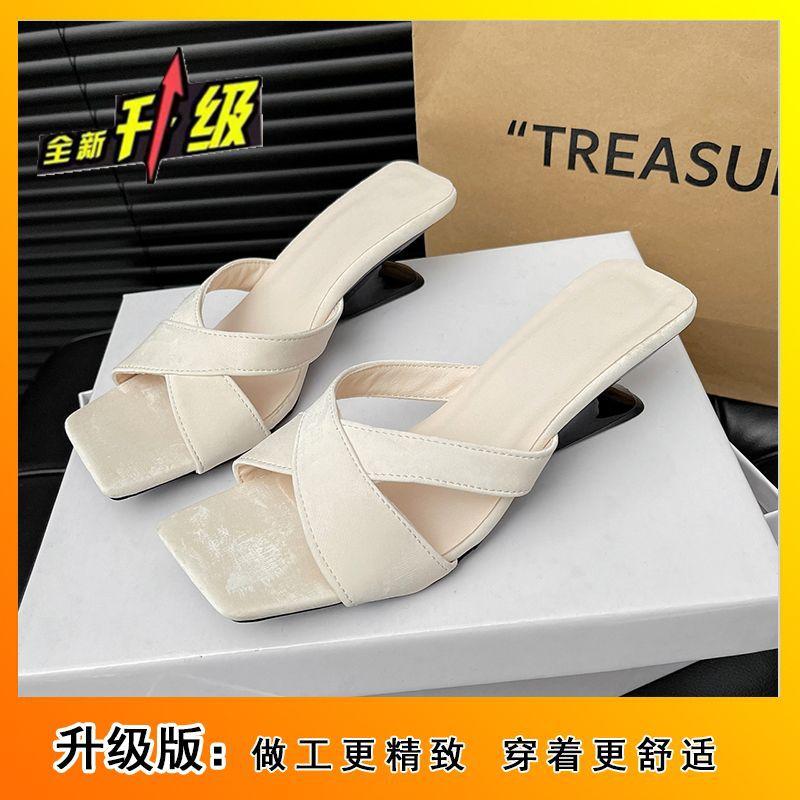2025 summer new Korean version of high-heeled niche slippers women's shoes Internet celebrity versatile outer wear square toe sandals