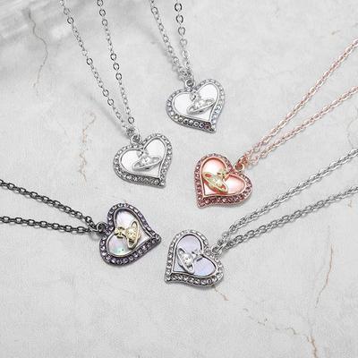 Empress Dowager's Heart Pendant: Mother-of-Pearl Saturn Necklace, Women's Retro Light Luxury Clavicle Chain.