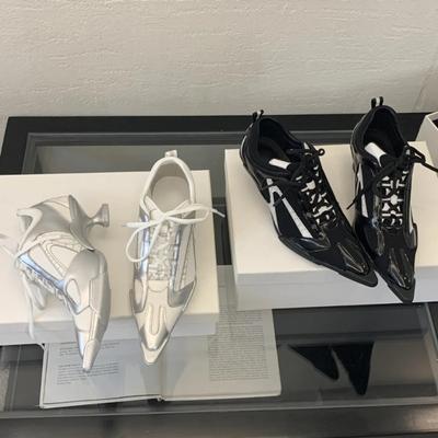Moda Plata Diseño Nicho Zapatos de Tacón Alto de Punta para Mujer 2025 Nuevos Zapatos Individuales Deportivos Superficie de Microfibra Talla Adulto