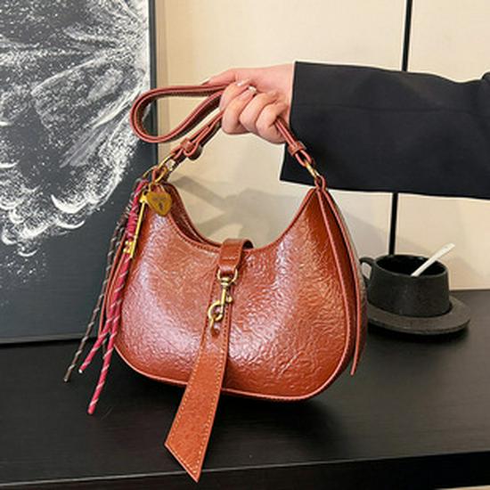 2024 Spring Women's Retro Fashion Shoulder & Crossbody Bucket Bag