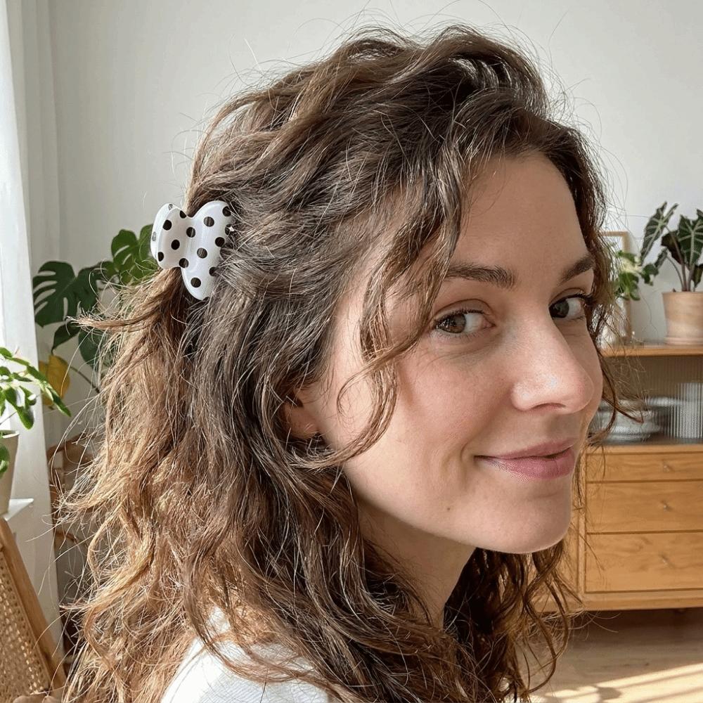 Non-Slip Polka Dot Hair Claw Small Acrylic Hair Clamps Sweet Mini Hair Clips Office