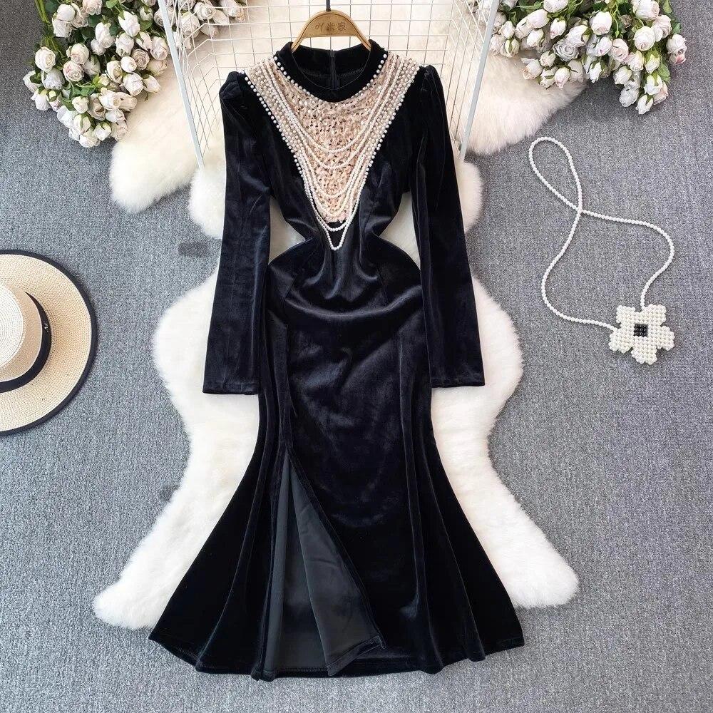 Autumn Winter Luxury Pearls Necklace Velvet Mermaid Dress Women's Stand Long Sleeve Sparkling Sequins Split Wedding Party Robe