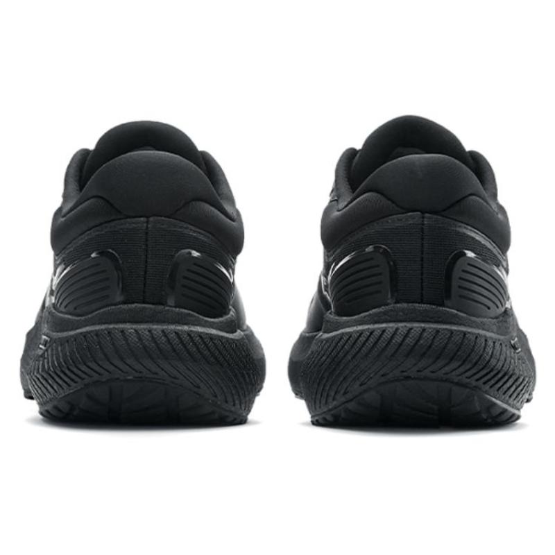 Saucony Surge 1 Shock Absorbers Slip Resistant Abrasion Resistant Low Top Running Shoes Unisex Black Saucony S28187-2