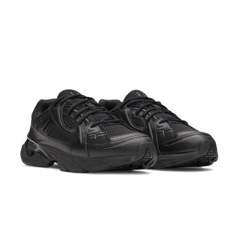 Under Armour 6005284 Unisex Retro Casual Athletic Shoes