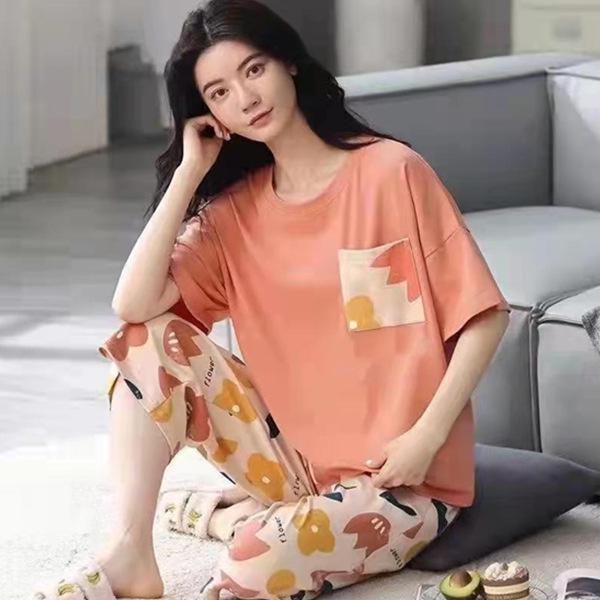 Women's Summer Plaid Capri Pants and Short-Sleeve Top Set - Plus Size Literary Style Homewear