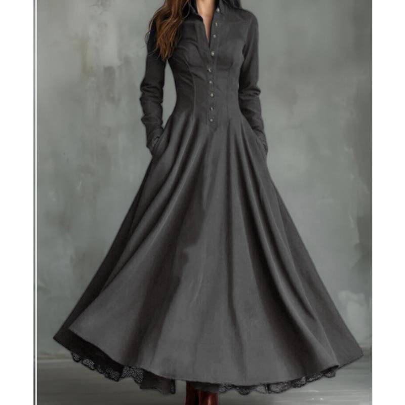 Maxi Abito Vintage Francese con Bordi in Pizzo e Dettagli a Bottone per Eleganti Occasioni da Festa
