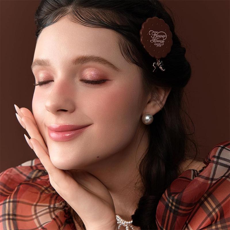 [Flower Knows] The Sweetie Bear 6-Color Makeup Palette 6.5g