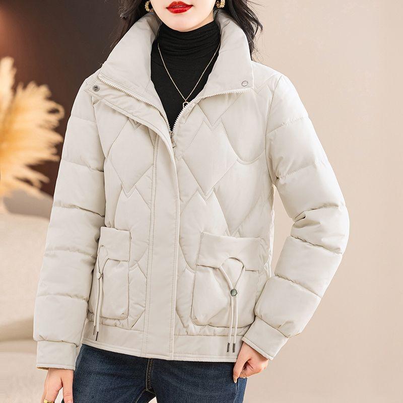 Warm and Comfortable Women's Short Cotton Jacket for Winter Fashion Thickened Coat