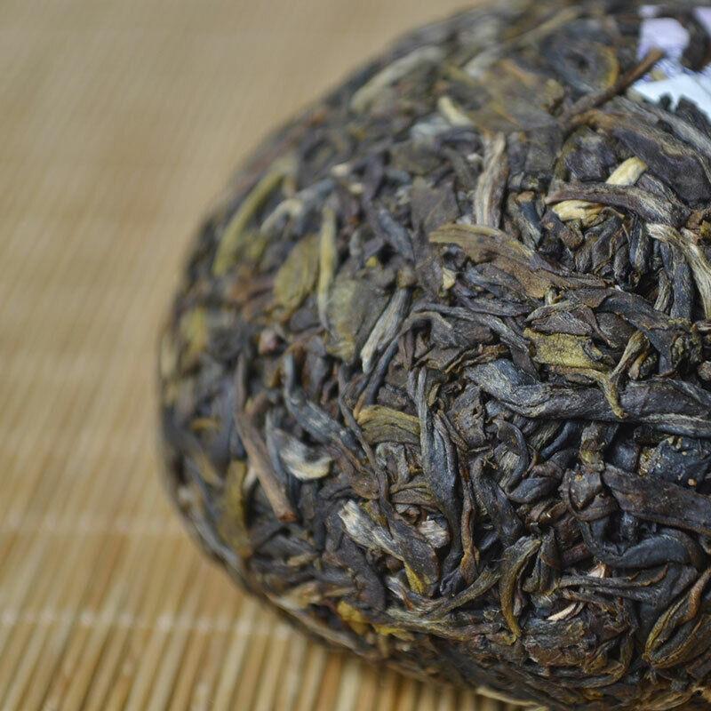TAETEA Ji Xiang TuoCha * 2013 Anno Menghai Dayi Tè Puer crudo Pu Erh Scatola da 100 g cruda