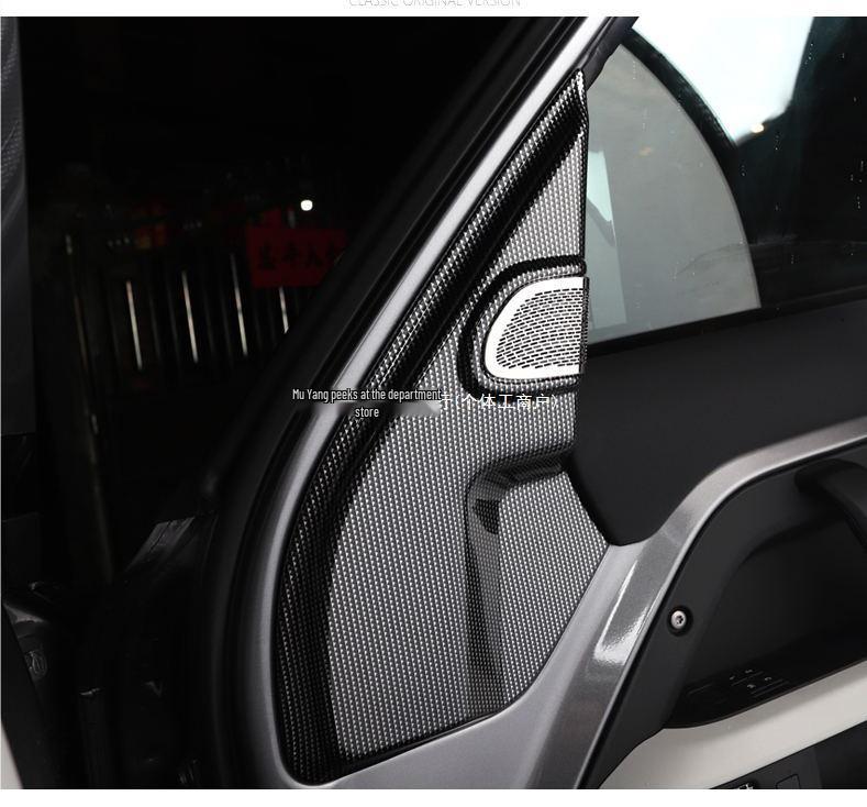 Fits 2020-2025 Land Rover Defender Kick Plates: Tailgate Scratch-Resistant Sill Strips for Interior Modification.