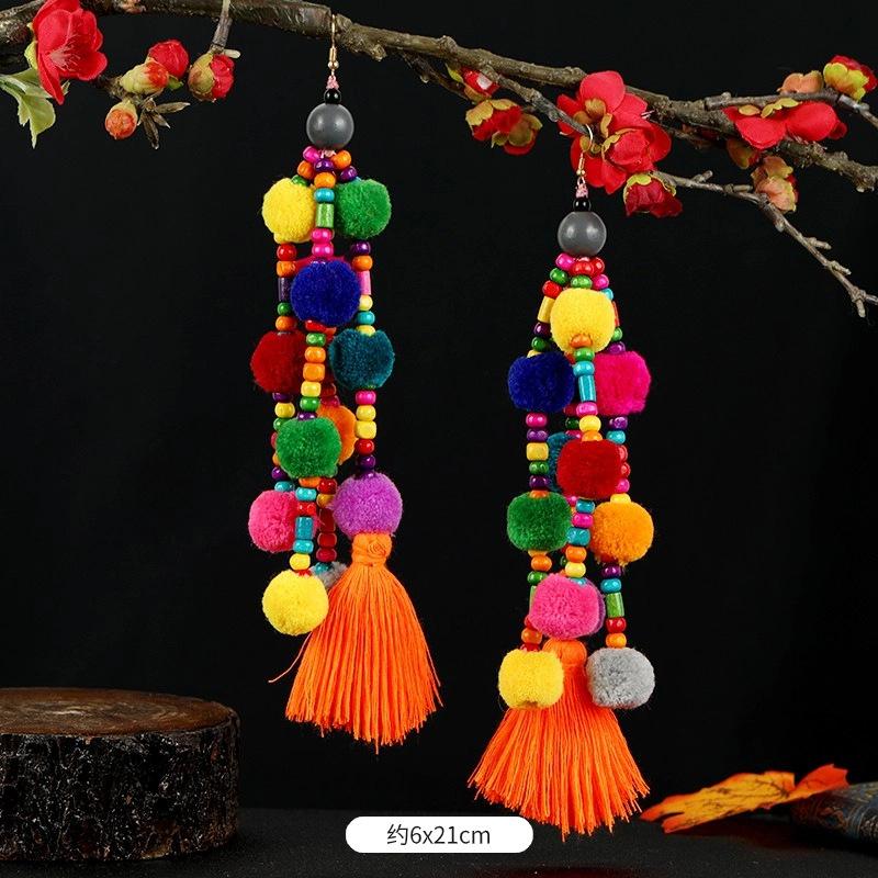 Retro Contrasting Pom-pom Earrings, Exaggerated Personality, Bohemian Vacation Long Fringed Temperament Earrings for Women