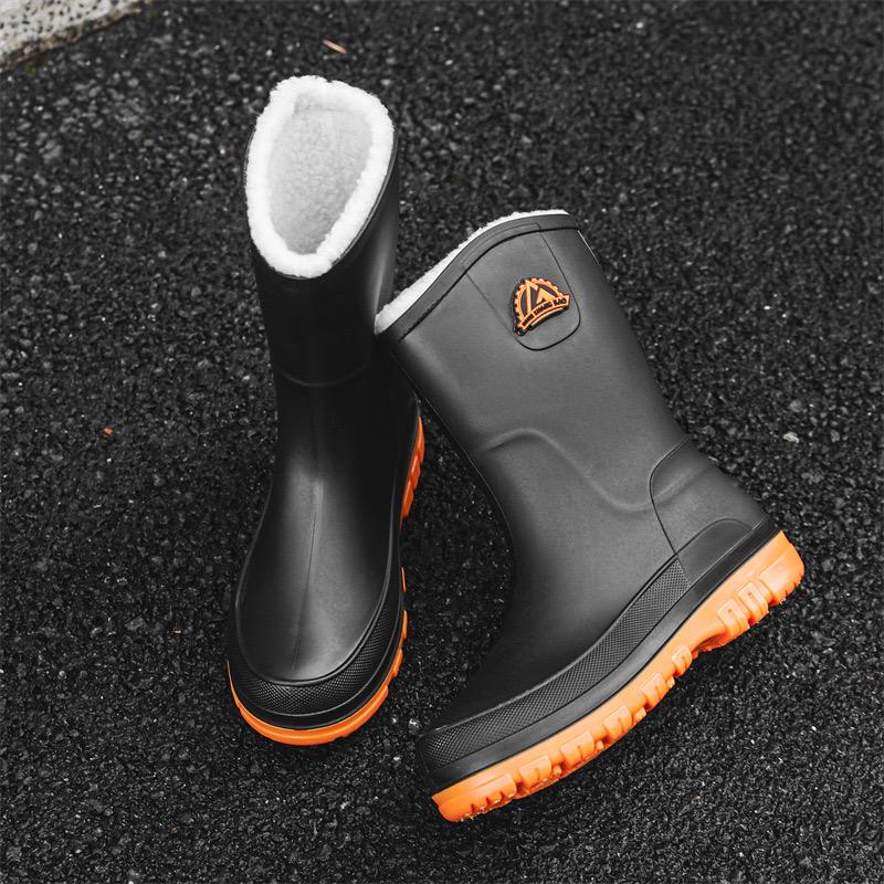 Fashion Men Rain Boots Outdoor Waterproof Rubber Boots Mid-calf Rubber Galoshes Winter Plush Warm Rain Boots Non Slip Men Fishing Shoes