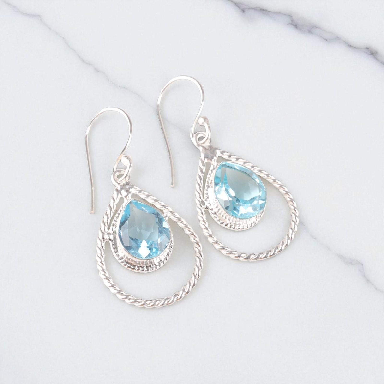 

Sky Blue Topaz Gemstone 925 Sterling Silver Jewelry Handmade Hook Earrings 1.70 EE-96-5