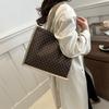 2025 Early Spring Splicing New Large-capacity Casual Retro Plaid Printing Fashion Underarm Portable Shoulder Women's Bag