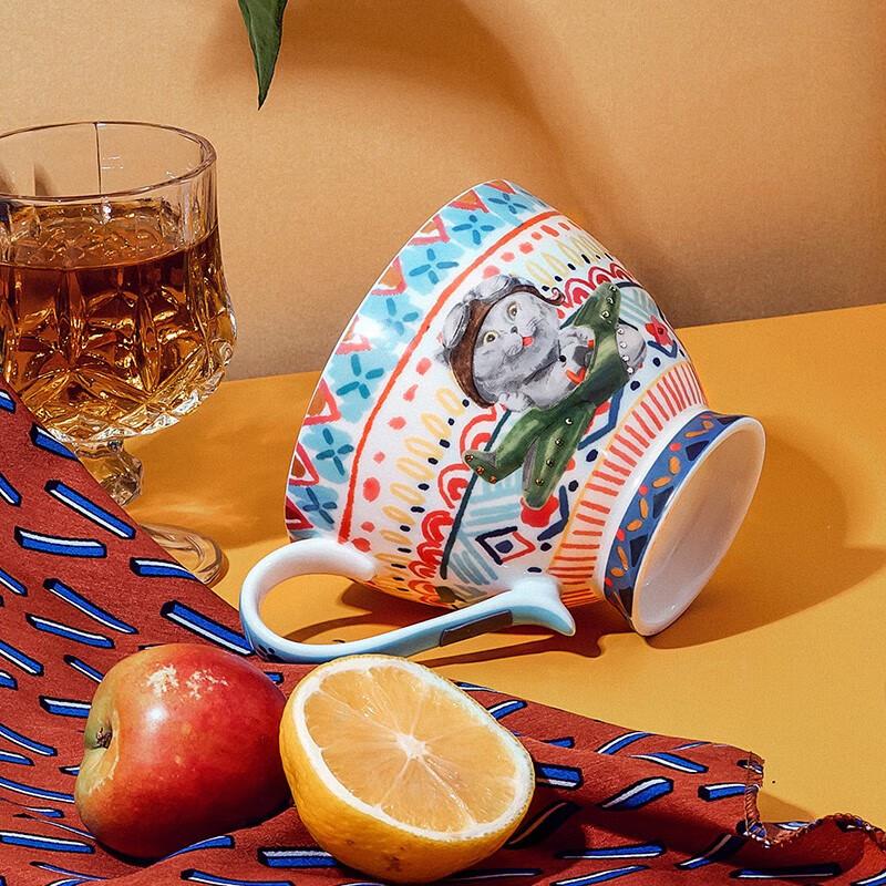 JOYYE Hand-Painted Ceramic Mug