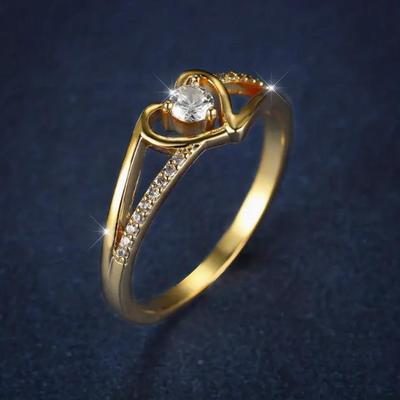 Anello semplice ed elegante con cuore d'amore vuoto per le donne Anelli nuziali da sposa con zirconi intarsiati color oro di lusso Gioielli alla moda