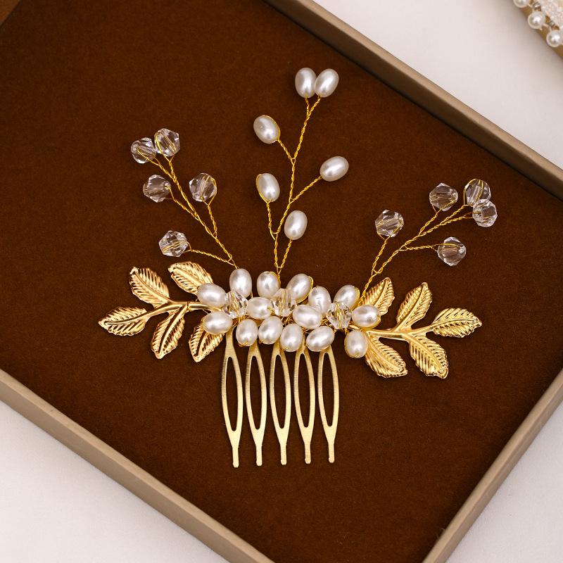 

Tuanming Bridal Pearl & Golden Leaf Hair Comb золотой