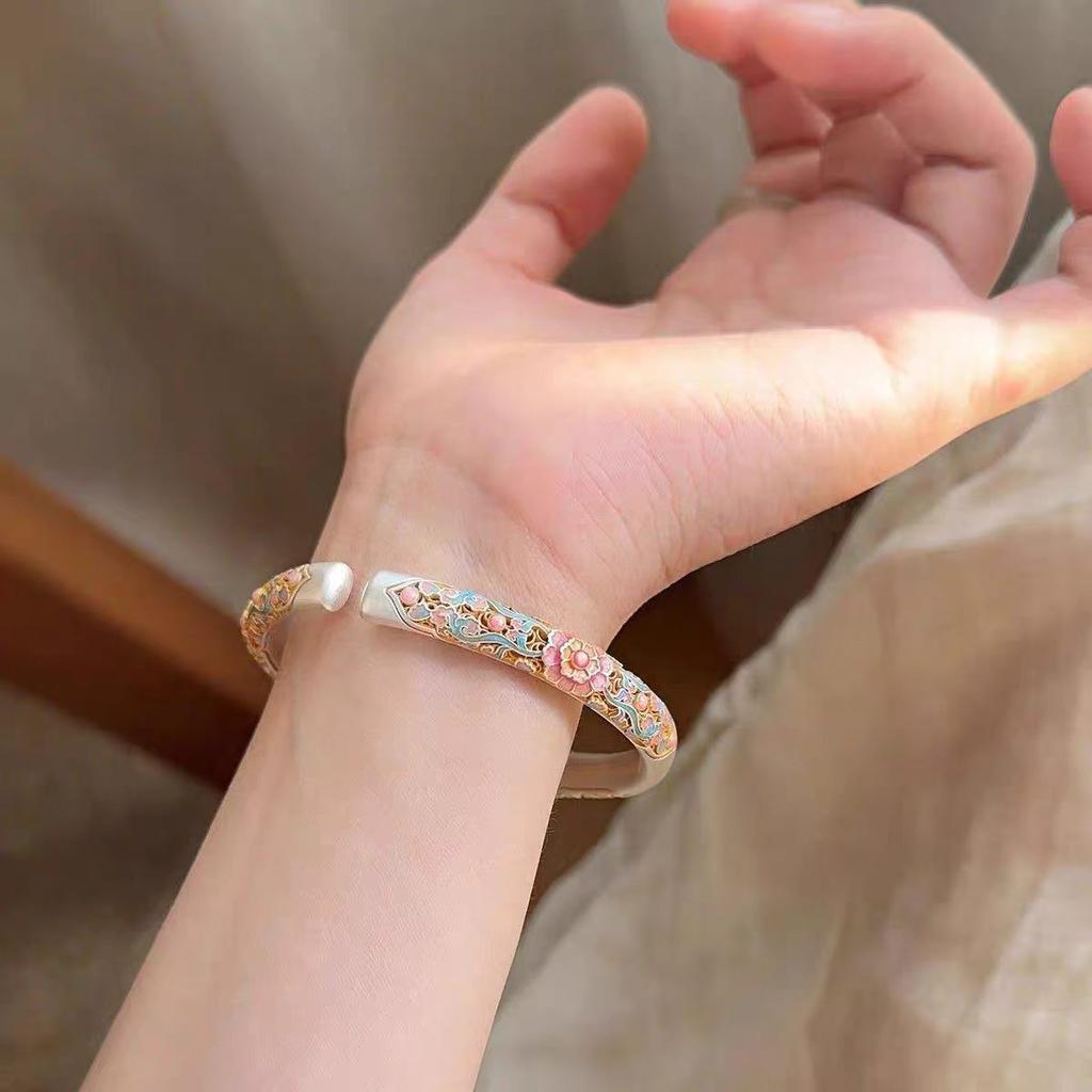[Pear Blossom Begonia] New Chinese-style Silver Flower Opening Bracelet, National Style Light Luxury High-end Bracelet, Ancient Style Jewelry