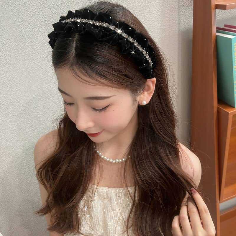 2Pcs 2026 New Korean Starry Velvet Pleated Headband Women High End Diamond Bar Hair Headband Sweet Velvet Headband