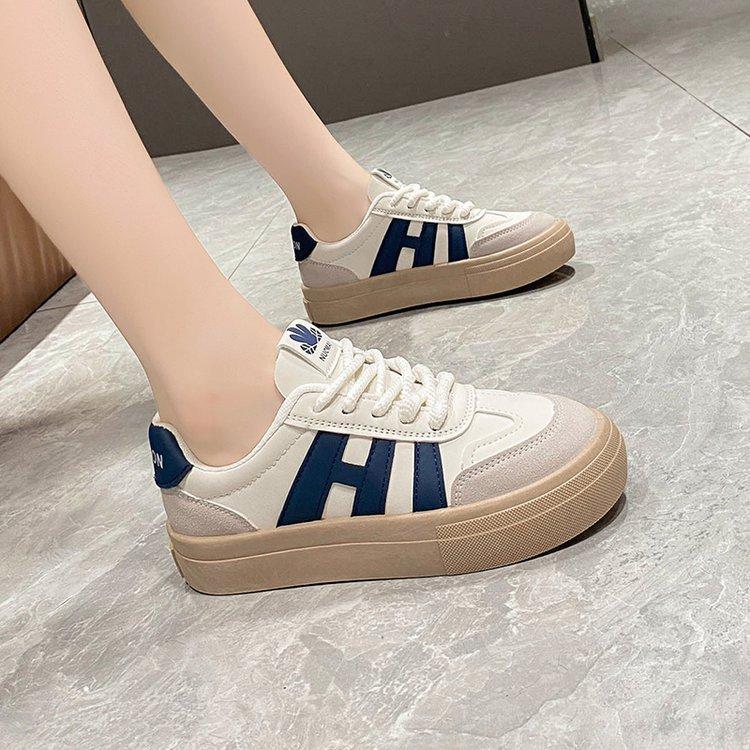 Thick-soled Forrest Gump shoes new spring and autumn sports leather surface breathable student flat baseplate shoes tide