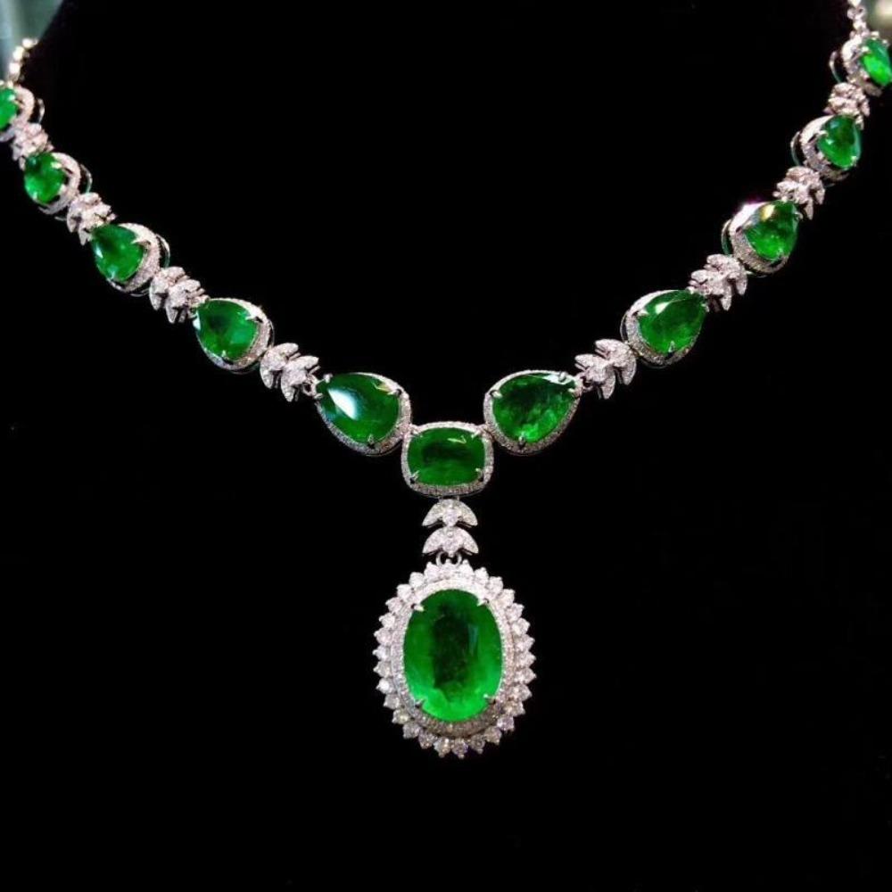 Imitation Natural Emerald Necklace Platinum Plated Diamond Jewelry Gift for Women