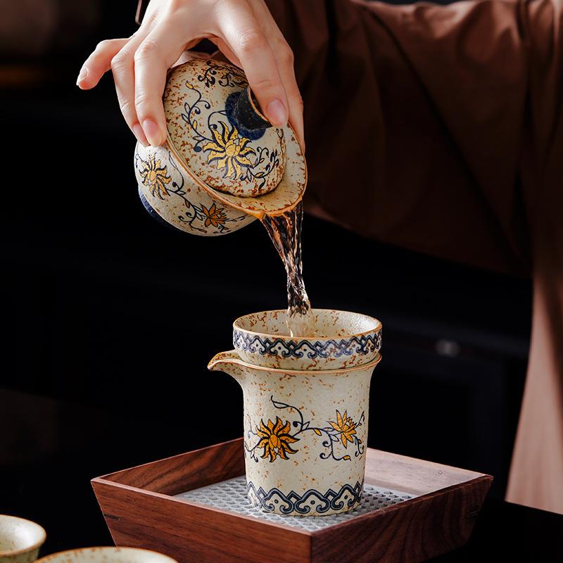 Blue and White Porcelain Tea Strainer Integrated with Ru Kiln Fairness Cup Chinese Style Filter for Gongfu Tea Ceremony