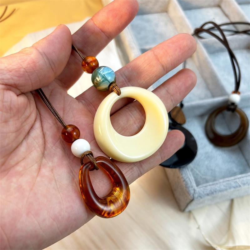 Resin Circle Long Geometric Necklace Modern Minimalist Pendant for Women Layered Statement Party Jewelry Gift for Girlfriend