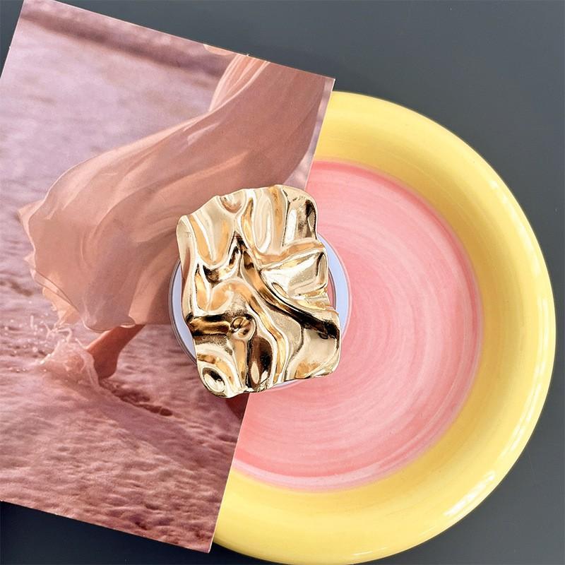 

Electroplated Wrinkled Square Mobile Phone Airbag Holder With Magnetic Suction Expandable Detachable High-end Viewing Experience Portable Desktop