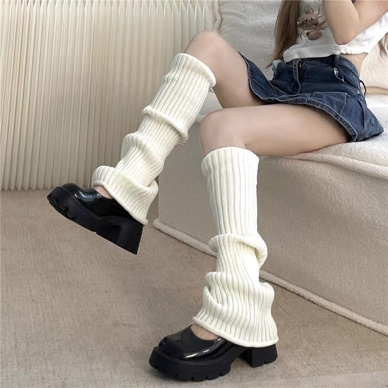 Dicke Wollstrick-Beinstulpen Hot Girl Y2K Herbst Winter Schlaghose Weitbein Slouch Socken Schwarz Weiß