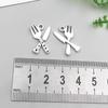 Sada přívěsků na nádobí ze starožitné slitiny stříbra: Nůž, vidlička, lžíce na DIY náramky