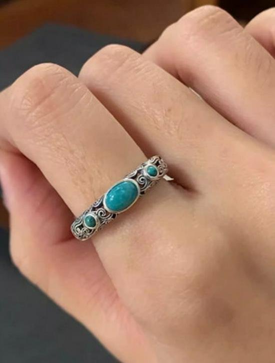 Chinese Retro Openwork Ring with Southern Red Agate