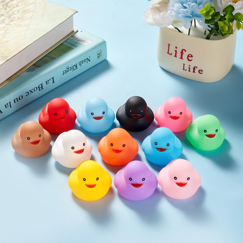 Hong Kong Edition Colorful Bath Squeak Little Yellow Duck Toy Set