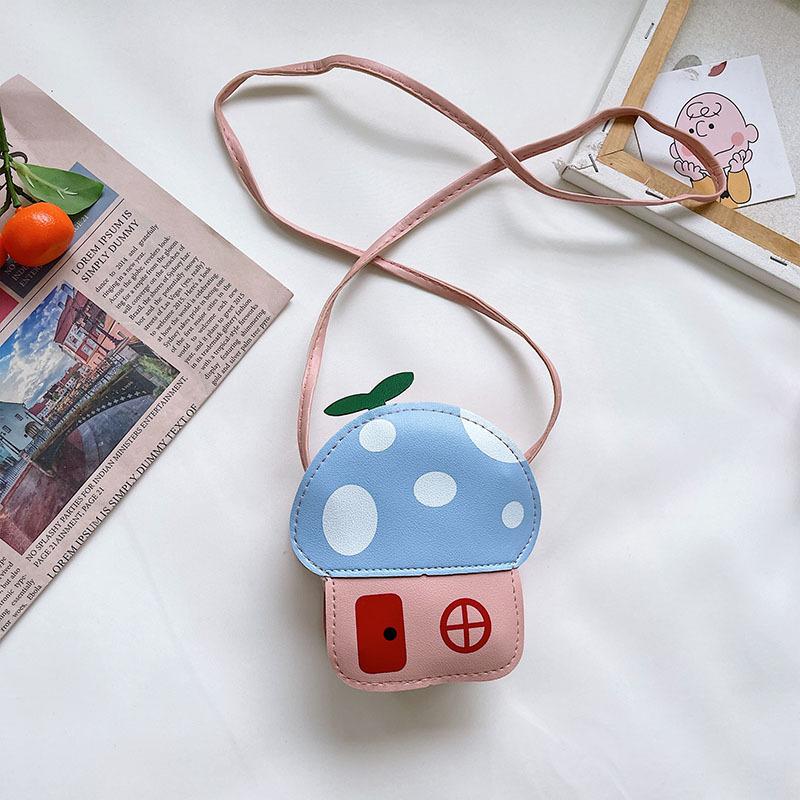 

Korean version of children s bag 2025 new kindergarten cute cartoon mushroom house change bag casual shoulder messenger bag синий