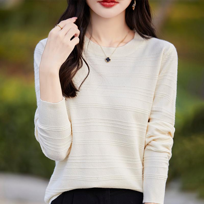 Autumn and Winter Women's Pullover Andy Fleece Round Neck Bottoming Slim Knitwear