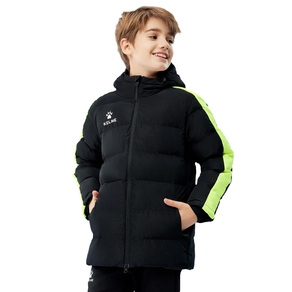 Kelme Kids' Winter Cotton Sports Jacket, Soccer Training Jersey, Warm and Thick, Short Version A, Black, Size 140