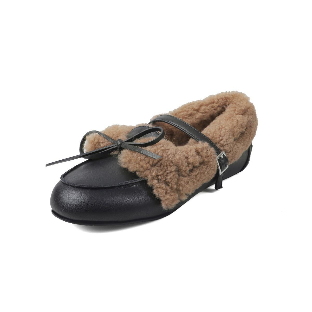 Молочные сладкие каштаны Теплые и плюшевые туфли-лоферы женские с глубоким вырезом зимние из кожи пушистые 40 чёрный 3260₽