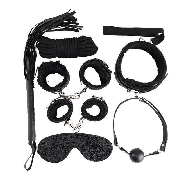 Sexy kožené súpravy BDSM Plyšové sexuálne otroctvo Výbava Putá Sexuálne hry Whip Gag Hračky pre dospelých Exotické doplnky Sexuálne hračky pre páry