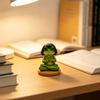 Meditation Frog Figurine, Bob Haircut Resin Frog Statue, Sitting Animal Sculpture Decoration for Yoga Room, Home, Office