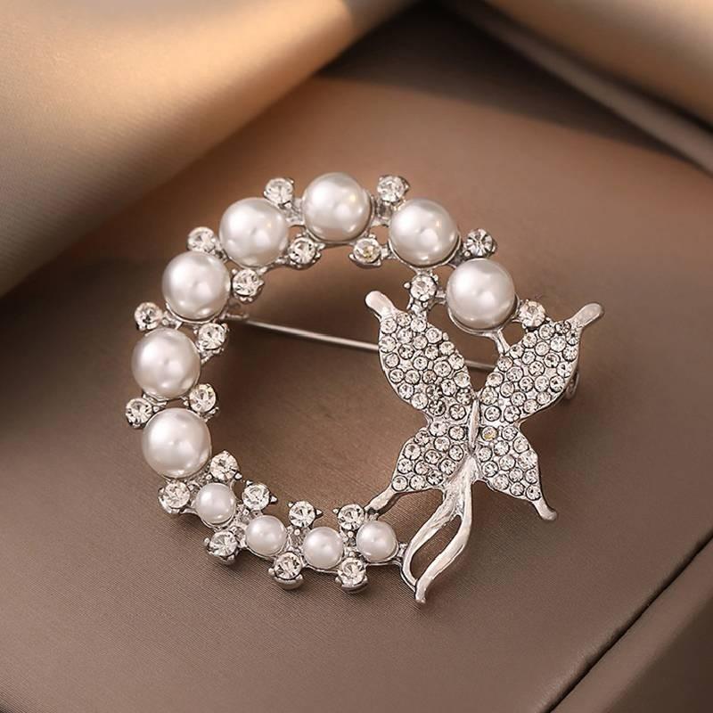 Exquisite Rhinestone And Pearl Butterfly Chest Flower Brooch For Women Korean Fashion Statement Piece