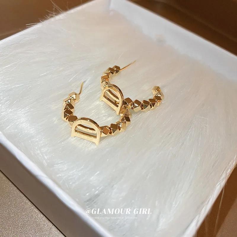 Hip Hop Rock Gold Alloy C Shaped Letter Circle Geometric Hoop Earrings For Women Statement Jewelry