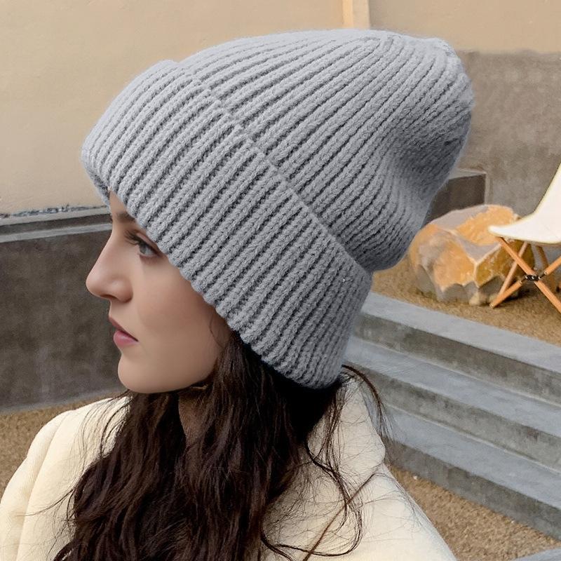 Women's Large Head Circumference Knitted Wool Hat - Versatile, Warm, Slouchy, Solid Color Korean Style for Autumn and Winter