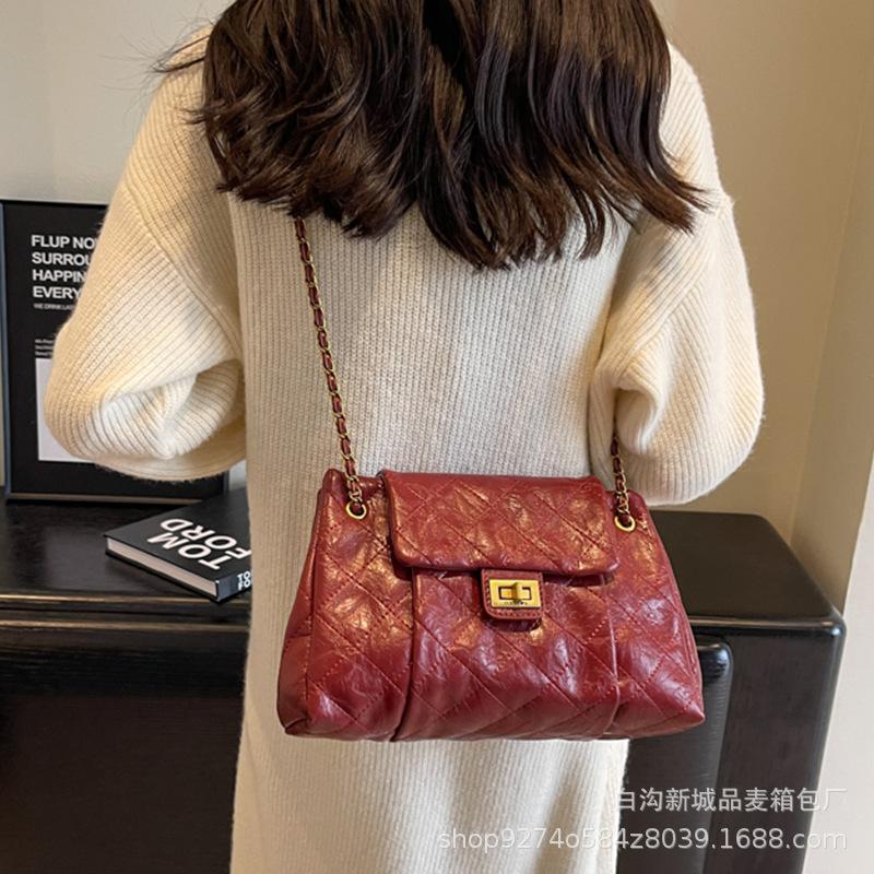 Niche High-end Big Bag 2025 New Trendy Versatile Large-capacity Diamond Chain Underarm Bag Shoulder Messenger Bag