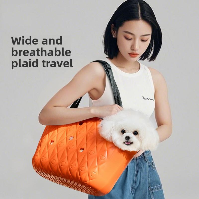 

Spring and Summer Dog EVA Waterproof and Breathable Going Out Bag Medium and Small Dog Teddy Bigbear Messenger Bag Cat Bag Pet Bag