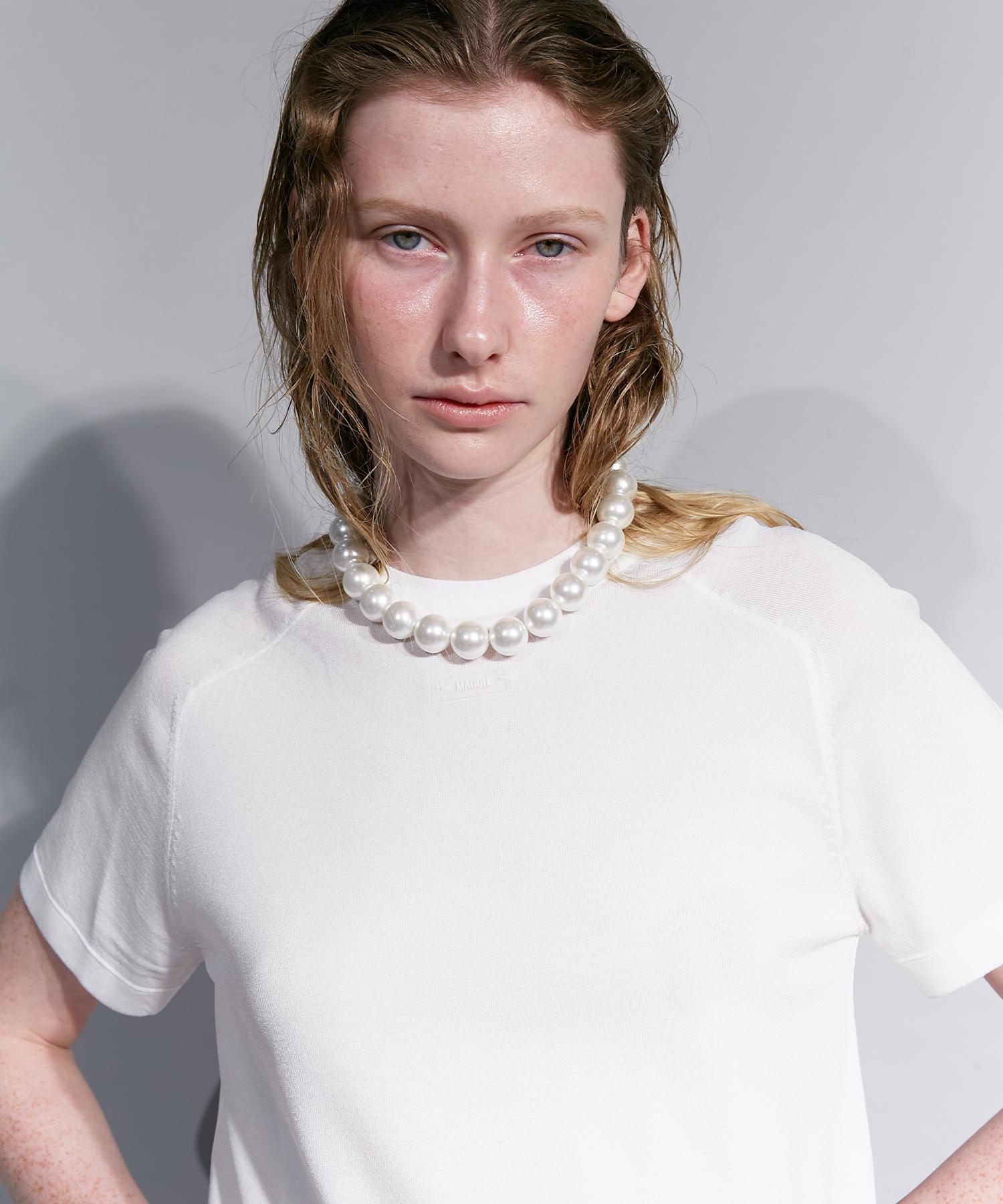 Maggie Shiny Half Sleeve (White) White