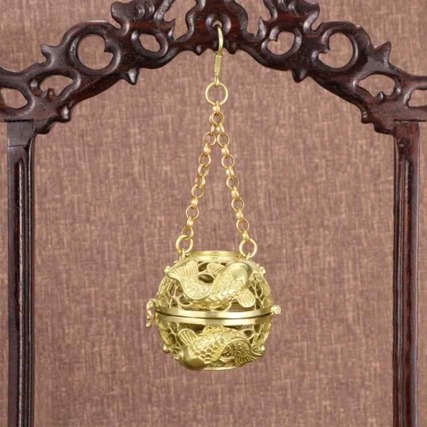 Hollow Brass Sachet Ball Antique Fragrance Ball with Hollowed Home Fragrance Ball Vintage Copper Incense Burner Car Home Pendant