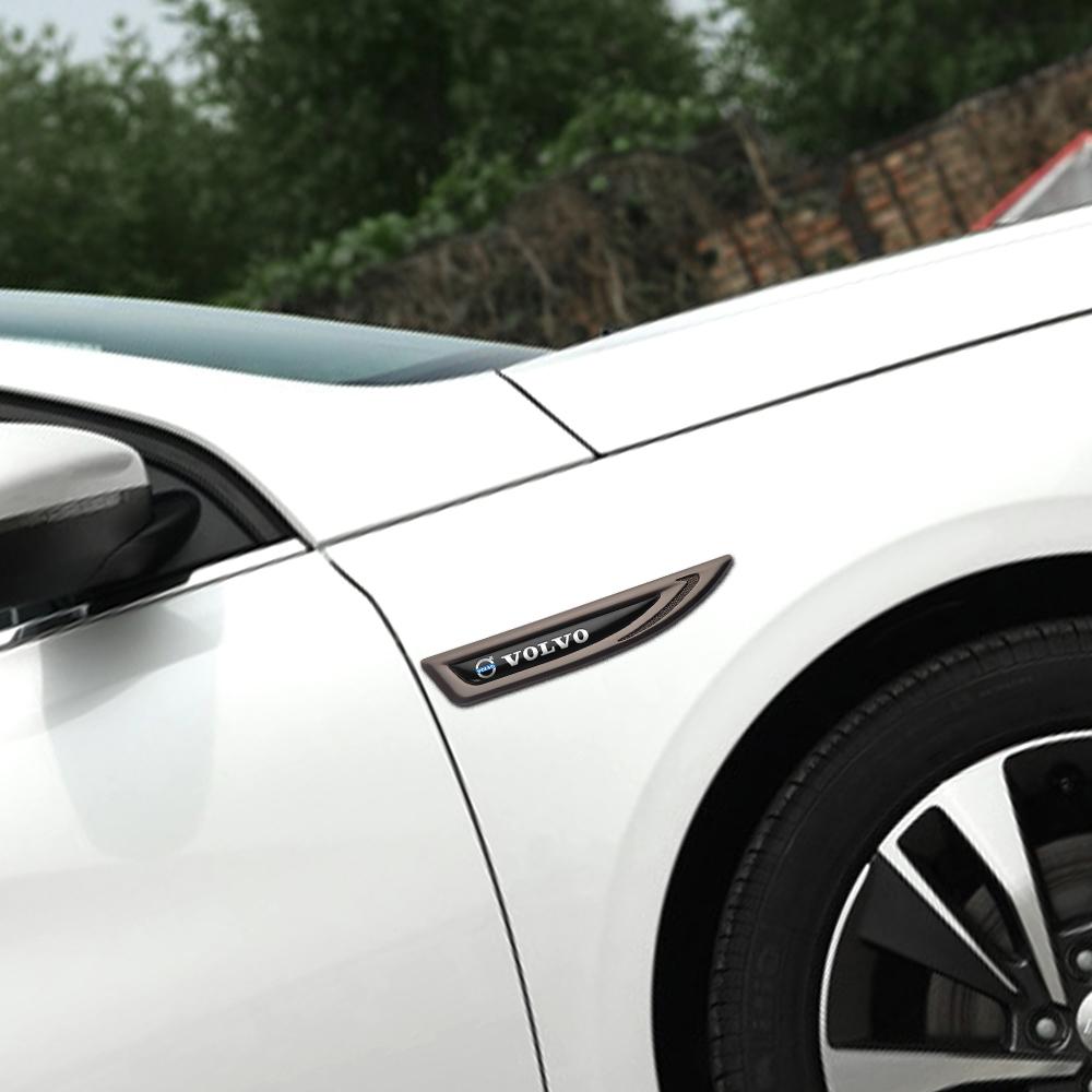 2 Stück Blade Abzeichen Dekor Autoaufkleber Metall Auto Emblem Zieraufkleber Zubehör für Volvo RDESIGN XC60 XC40 XC80 S80 S90 V40 V60 T8