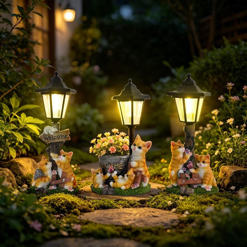 Solar-Powered Cat Resin Garden Ornament Outdoor Pathway Decor Waterproof Lawn Statue In American Style