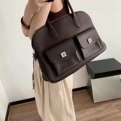 Large Capacity Feminine Tote Bag Versatile Bag Shoulder Traveler Bag Top Handle Classic Retro Bag