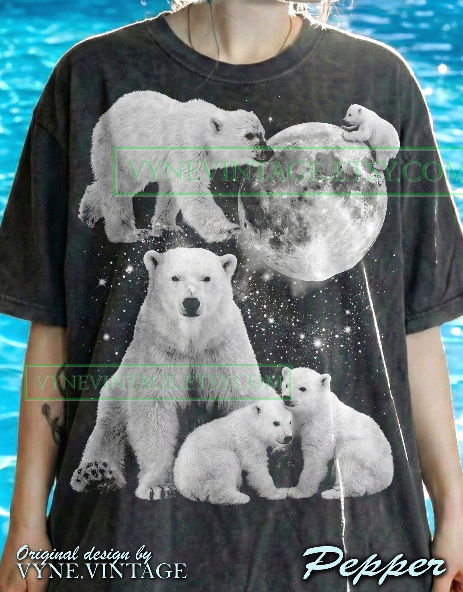 Polar Bear Family Comfort Colors® Tshirt, Arctic Wildlife Tees, Cute Cubs Sweater, Nature Lover Tanktop, Winter Retro Vintage Style 4XL